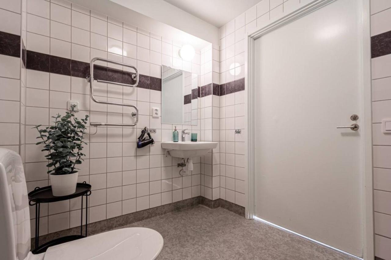 Simple Studio In Trendy Soedermalm - Construction Work Стокгольм Экстерьер фото