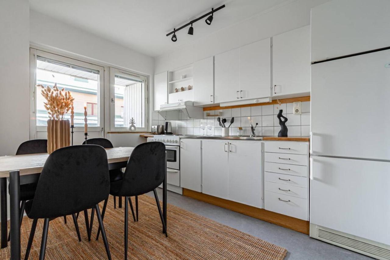 Simple Studio In Trendy Soedermalm - Construction Work Стокгольм Экстерьер фото